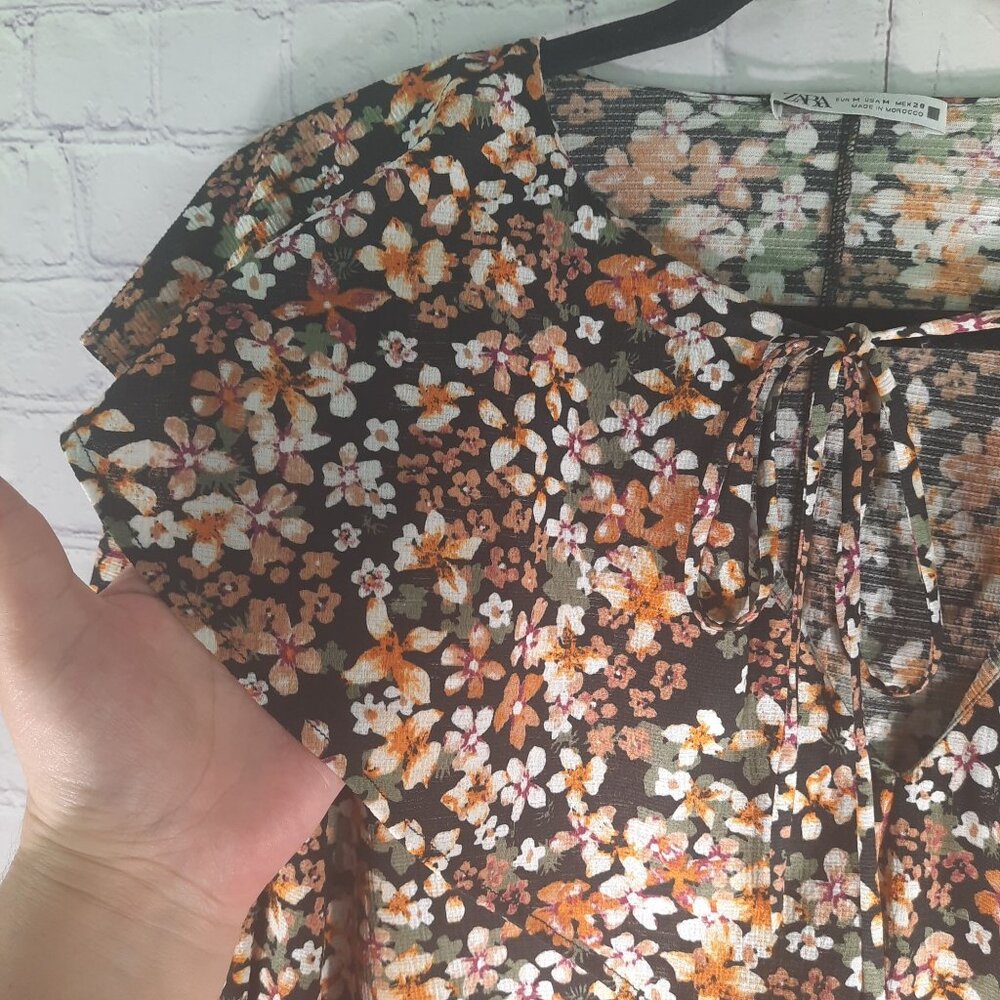 Zara Floral Print Ruffled Boho Balloon Sleeve Dress - Casual and Flowy S… - Picture 6 of 10